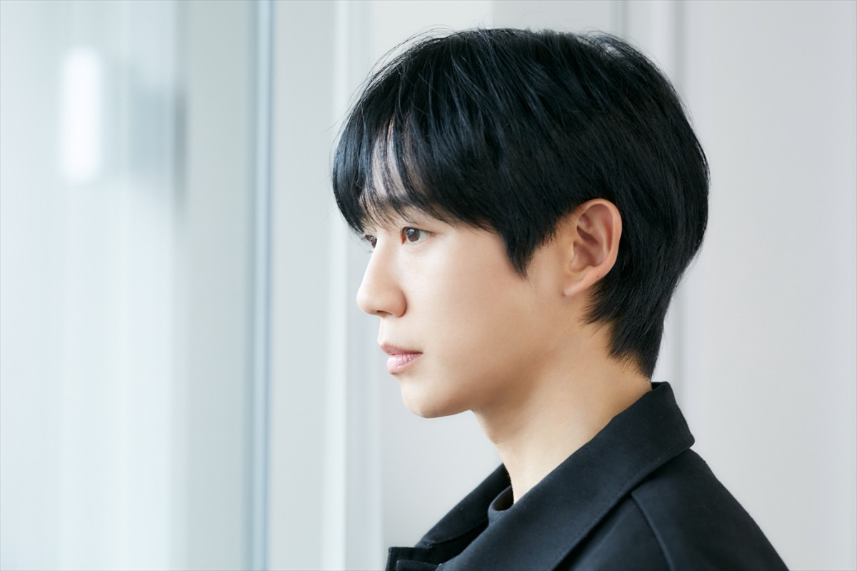 チョン・ヘイン、“大先輩”ファン・ジョンミンは「演技以外にも学ぶことの多い方」