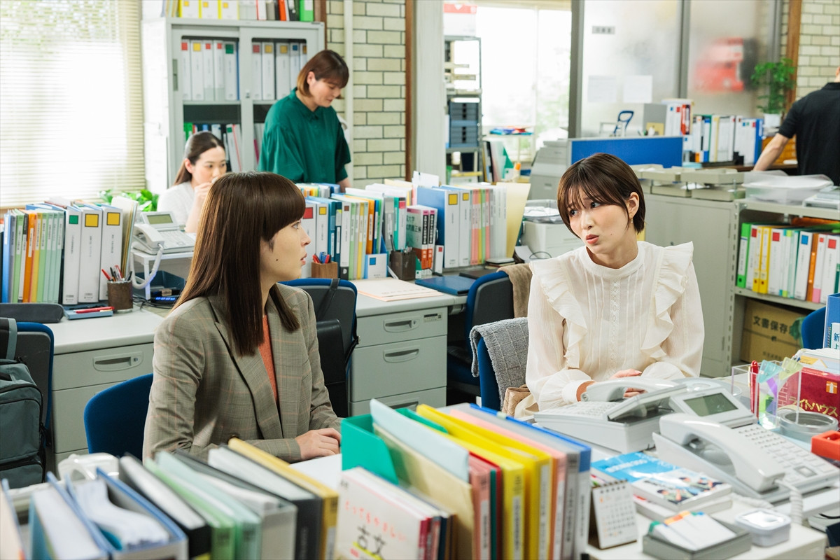 『なんで私が神説教』2話、“静”広瀬アリスが高校生の浮気問題を一刀両断「まさに神説教」