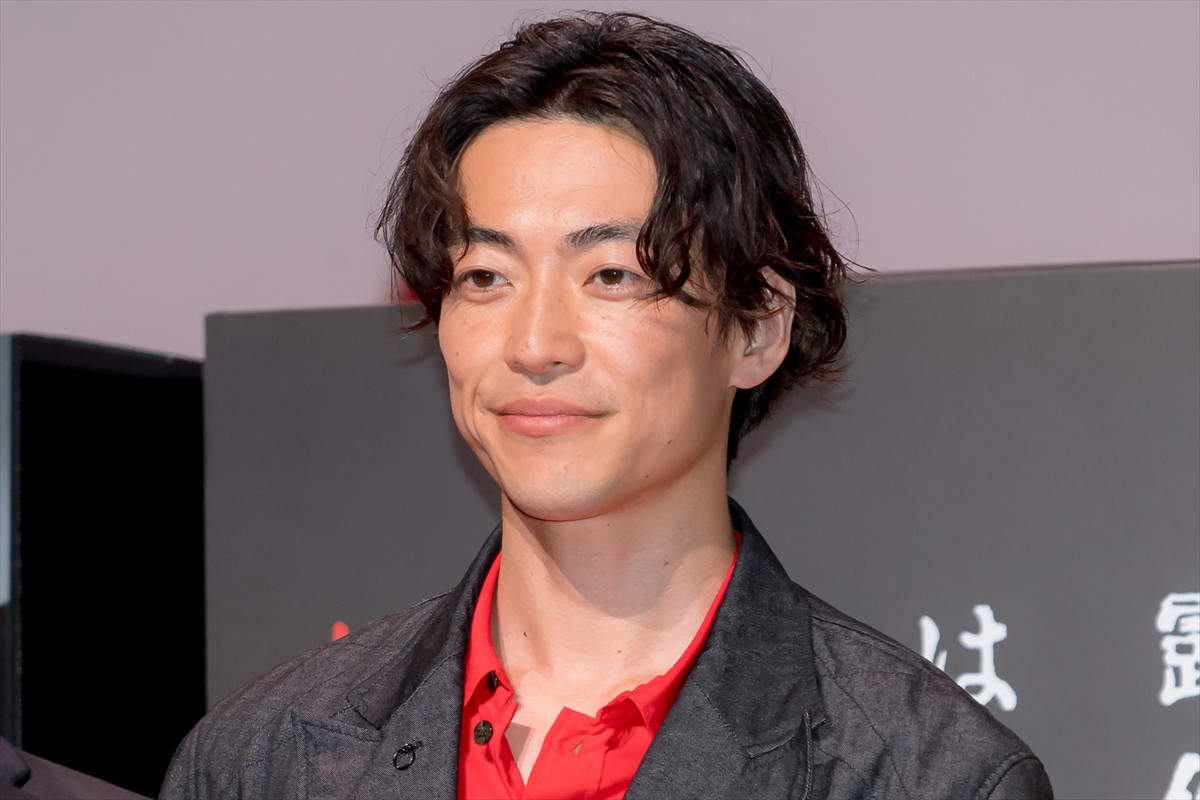 高橋一生＆飯豊まりえ、夫婦でイベント登壇　“懺悔したいこと”の答えが一致