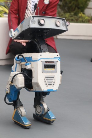 20250407_東京ディズニーランドにドロイド「BDX」が新登場！