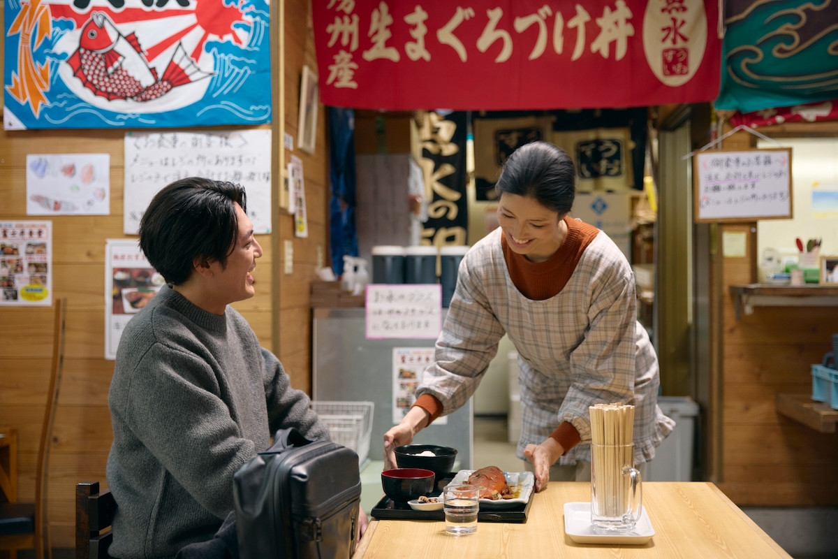 『イグナイト』第3話　“宇崎”間宮祥太朗、ケガをした外国人技能実習生の職場を訪れる