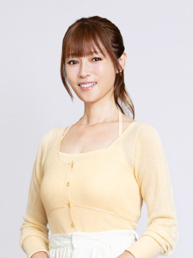 ドラマ『初恋DOGs』に出演する深田恭子