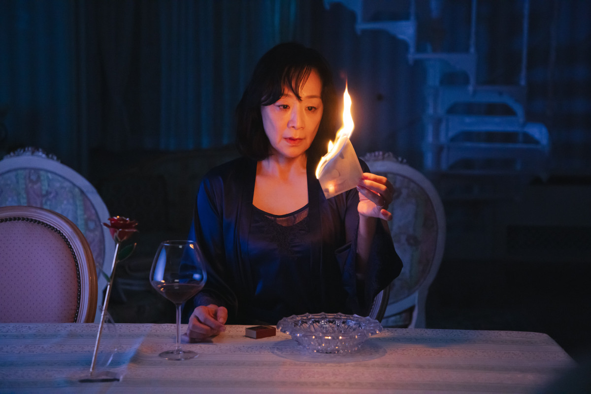 『魔物』第3話　“あやめ”麻生久美子＆“凍也”塩野瑛久、許されない愛に深くのめりこんでいく