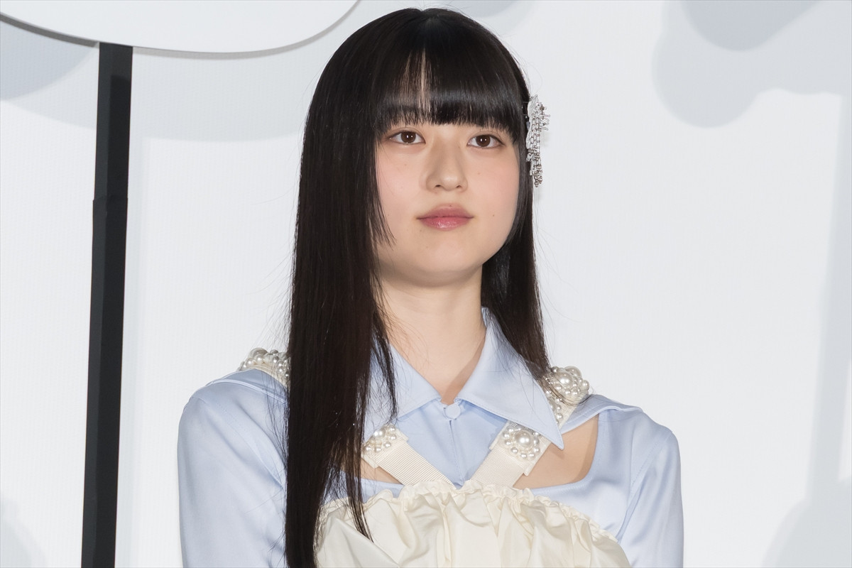Aぇ! group・佐野晶哉、監督との筋トレで“ムッキムキ”アピール「脱いだらすごいですよ。絶対に脱がないですけれども」