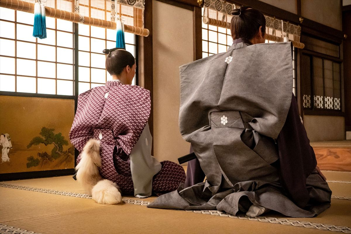 綾瀬はるか、語り務める『べらぼう』に出演、今度は町娘＆武士に!?　「やっと蔦重に会えました！」