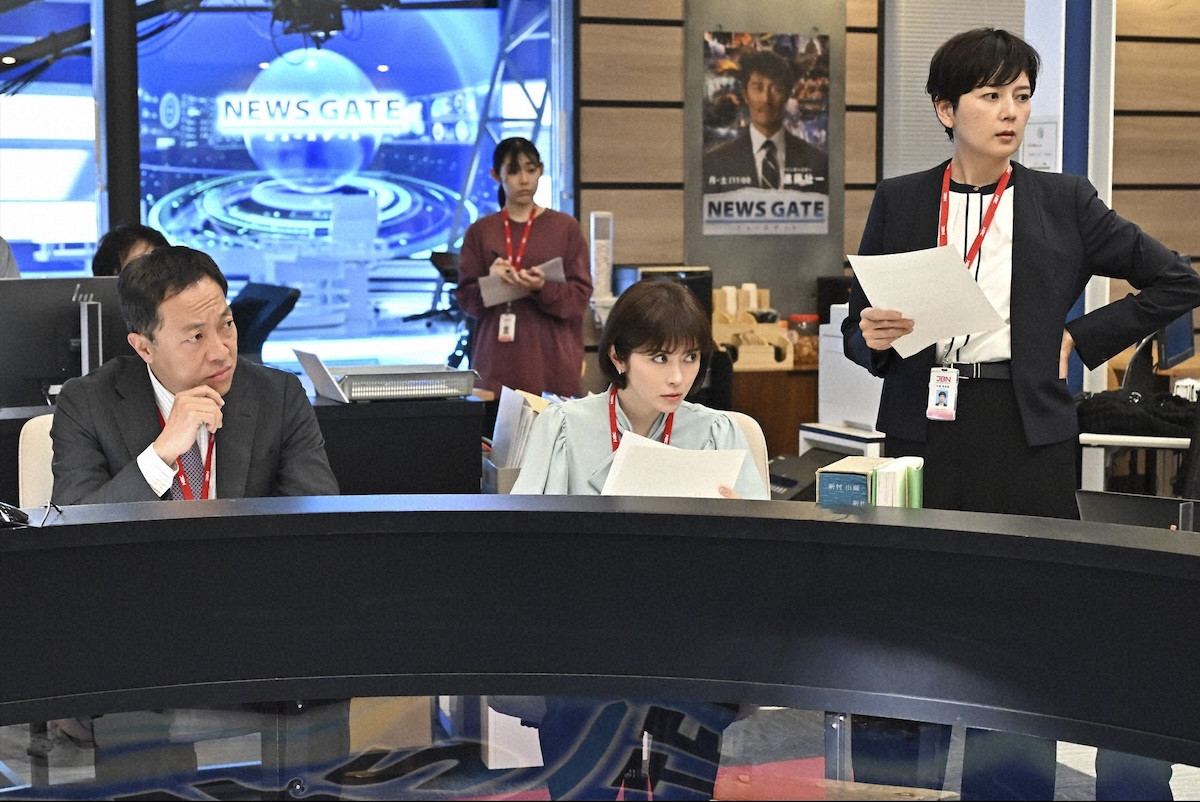 『キャスター』第8話　“進藤”阿部寛、大規模な山火事が発生した原子力関連施設が集中する村で取材を敢行