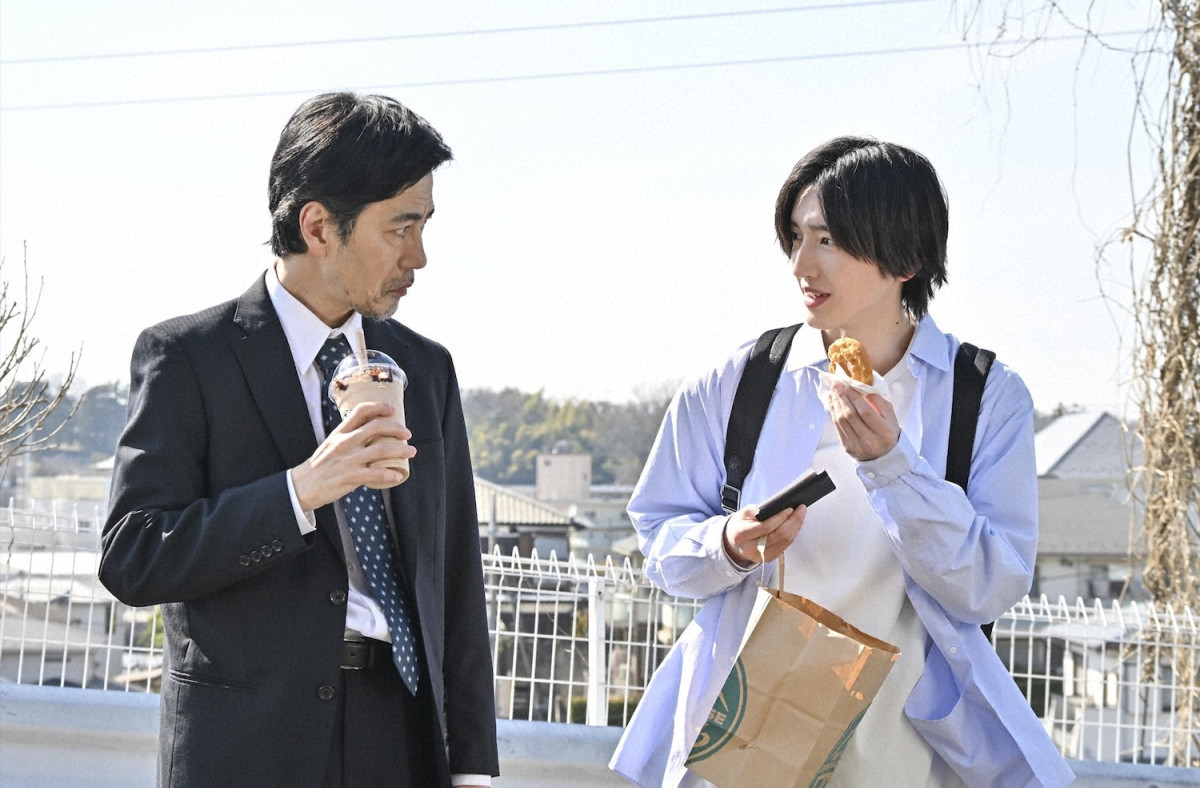 『キャスター』第4話　“進藤”阿部寛、盗撮事件が発生した女子中学校の取材に同行