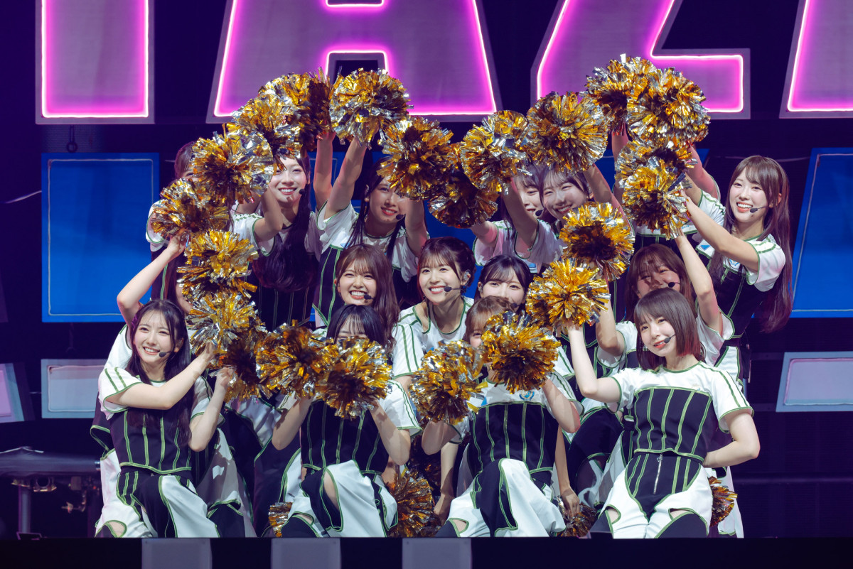 日向坂46、“新体制”初ライブ開催　五期生も加わった30名で魅せた新たなグループの姿