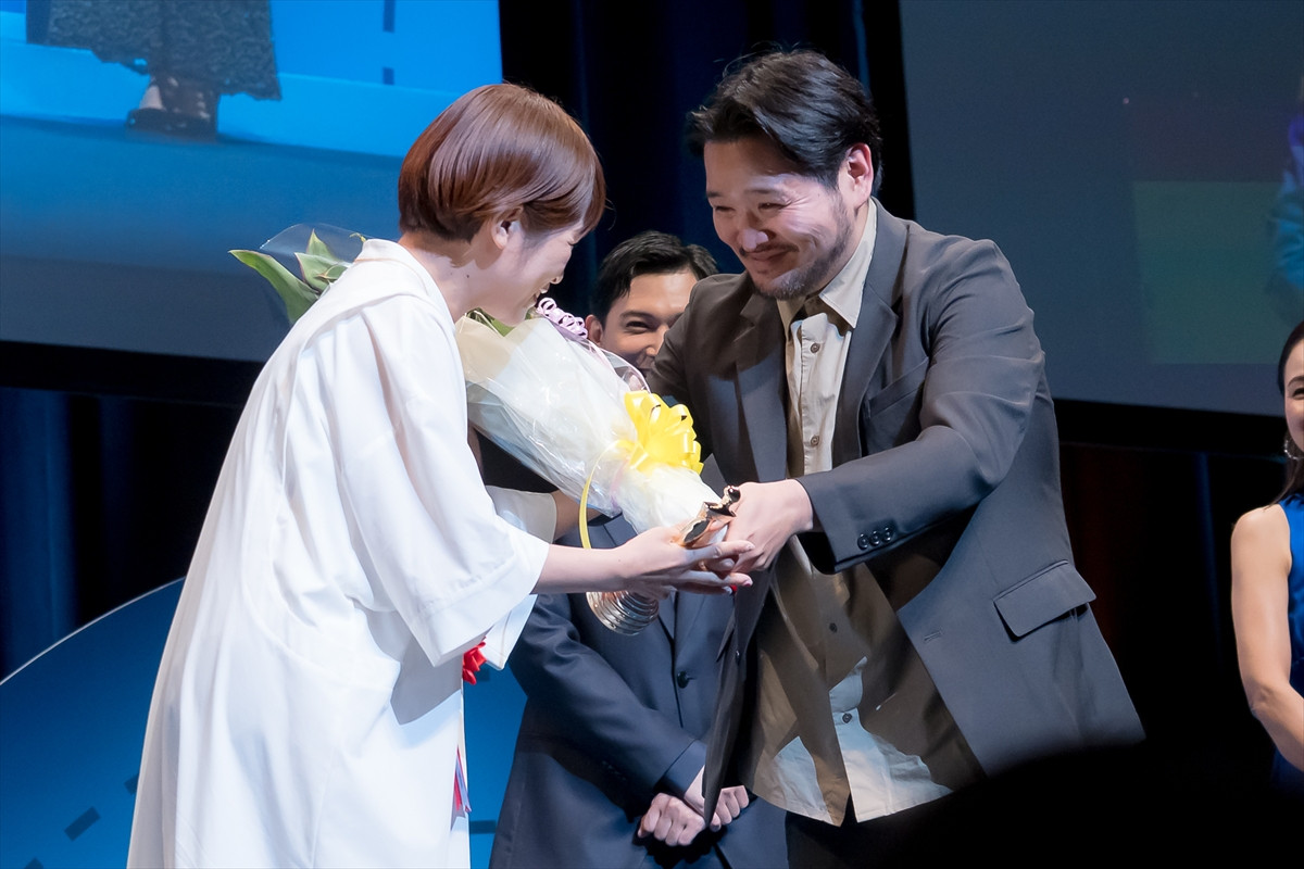 吉沢亮、主演男優賞受賞で「この上ない喜び」　河合優実は主演女優賞受賞