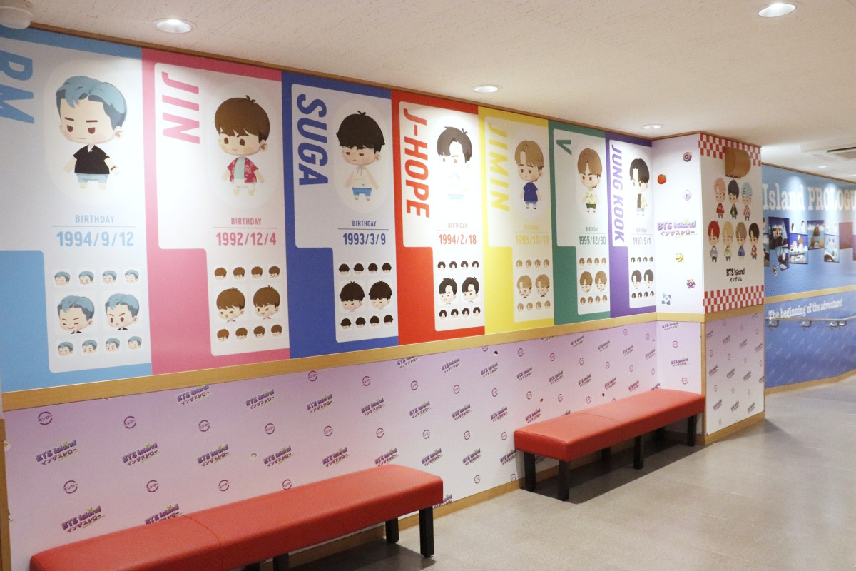 『BTS Island：インザソム』コラボ装飾された「スシロー」新宿三丁目店の様子＿20250627