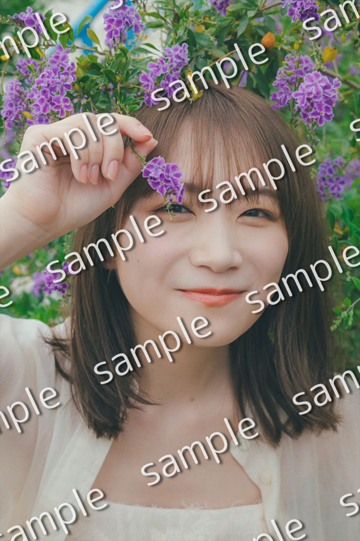 秋元真夏、大雪の中お風呂を満喫！　フォトブック先行カット＆特典解禁