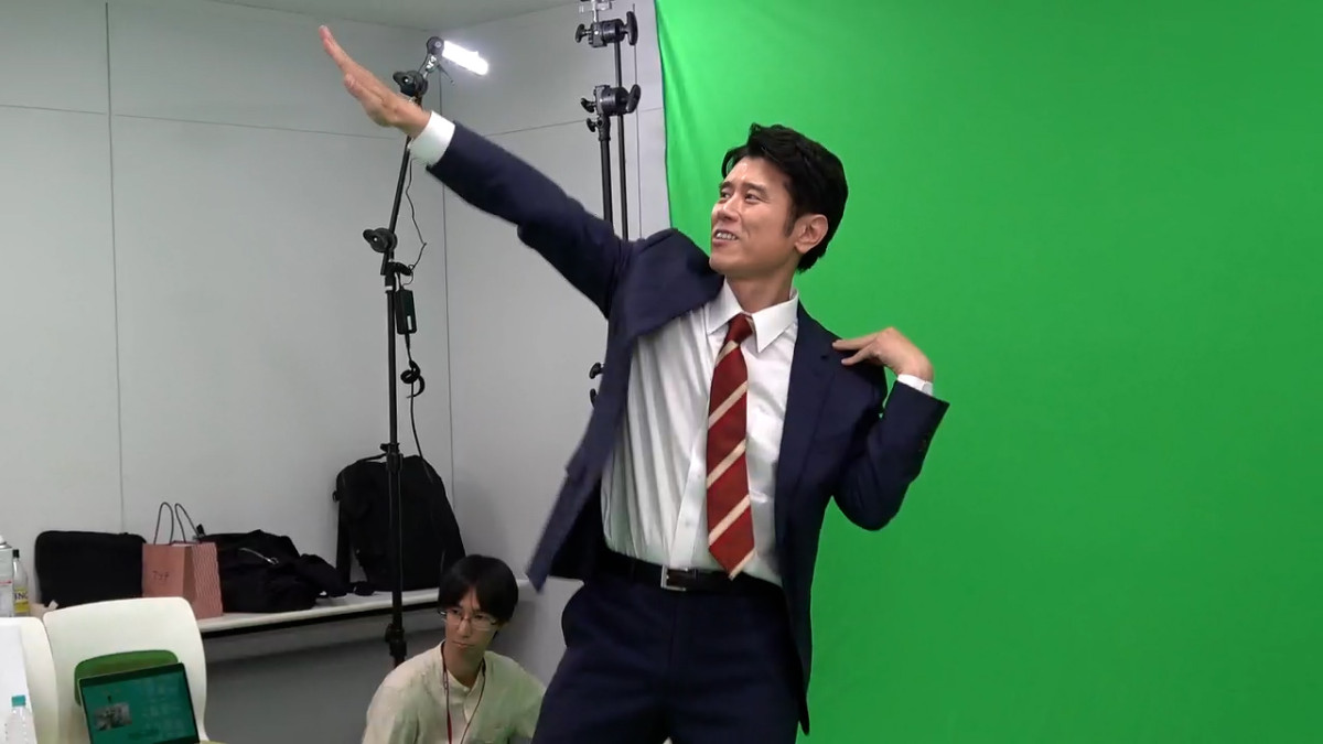 原田泰造がウルフルズ挿入歌にのせてダンス！　『映画 おっパン』メイキング映像＆オフショ到着