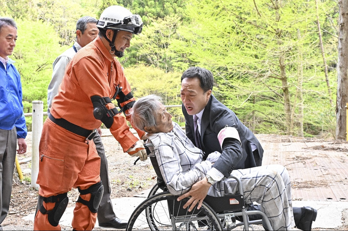 『キャスター』“進藤”阿部寛、降板の危機 ラストで意外な人物が登場「まさか」「鳥肌」(ネタバレあり)