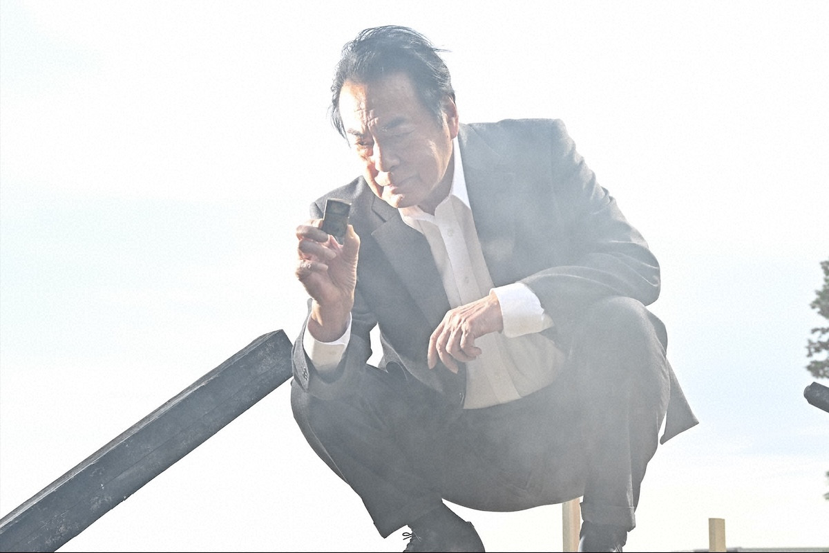 『キャスター』“進藤”阿部寛、“国定”高橋英樹に怒りの宣戦布告　その理由に騒然「極悪人」「かなりヤバい」（ネタバレあり）