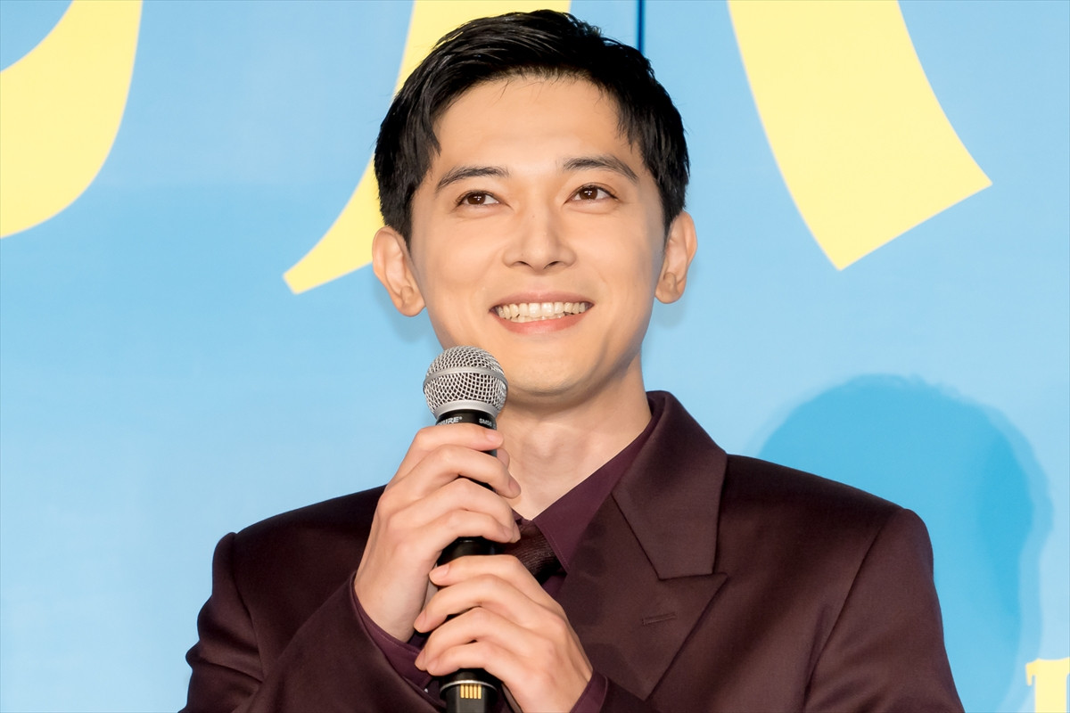 吉沢亮＆板垣李光人、共演を振り返りお互いに「大好きです」