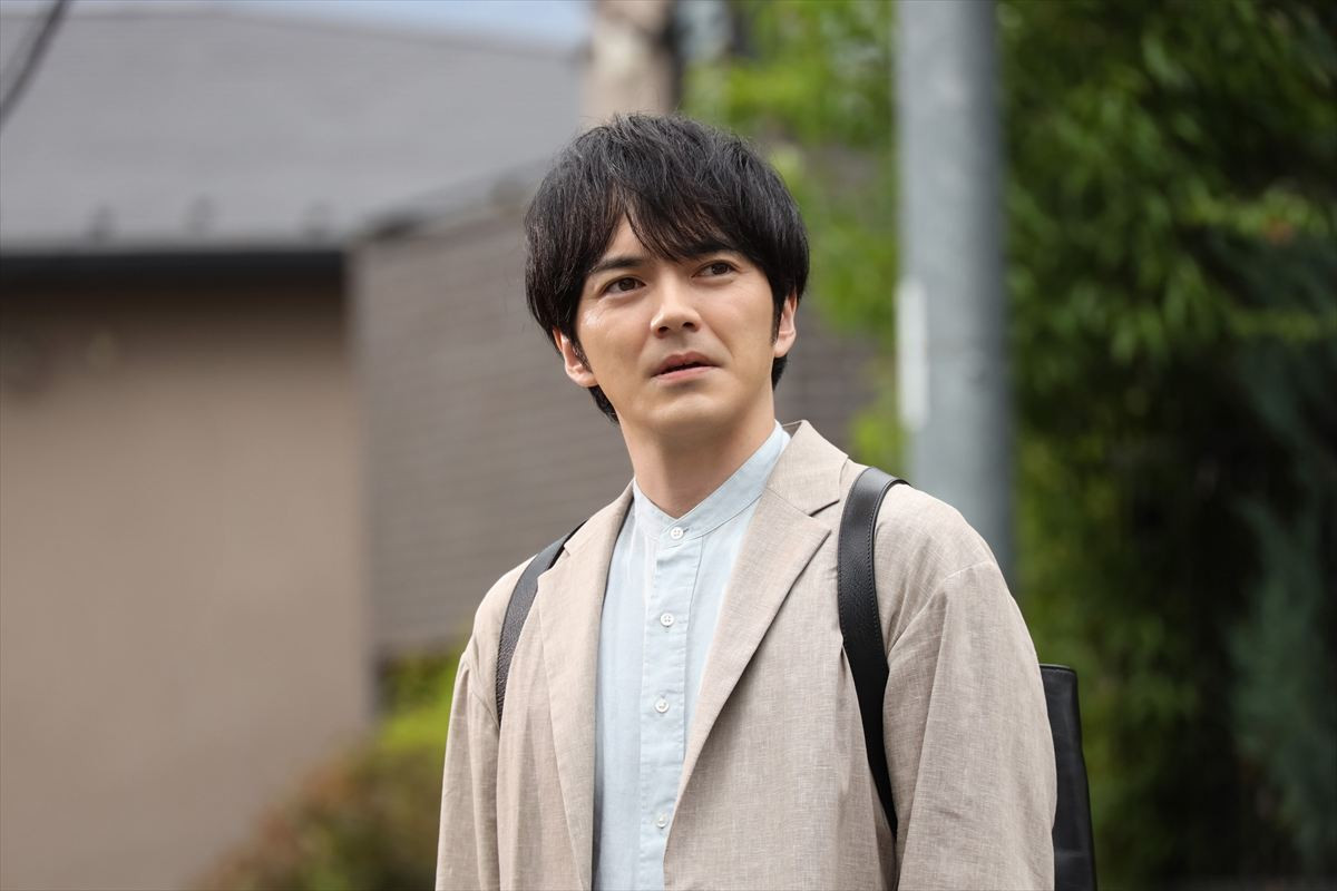 福原遥＆林遣都のバディカットも『明日はもっと、いい日になる』ポスター＆場面写真解禁