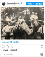 ダイアナ元妃の弟チャールズ・スペンサー、姉の誕生日に姉弟でラクダに乗る秘蔵写真を公開※「Charles Spencer」インスタグラム