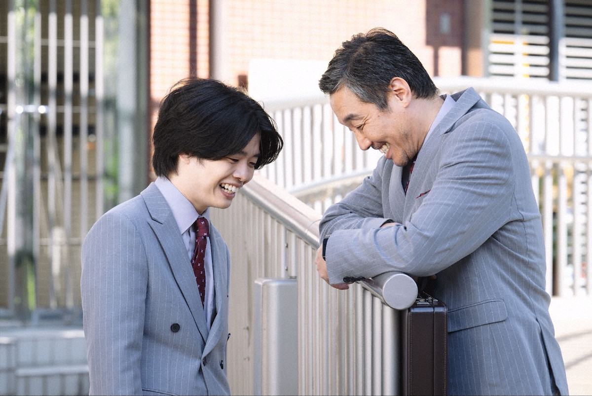『DOPE』第5話　“才木”高橋海人＆“陣内”中村倫也、おとり捜査でナイトクラブに潜入