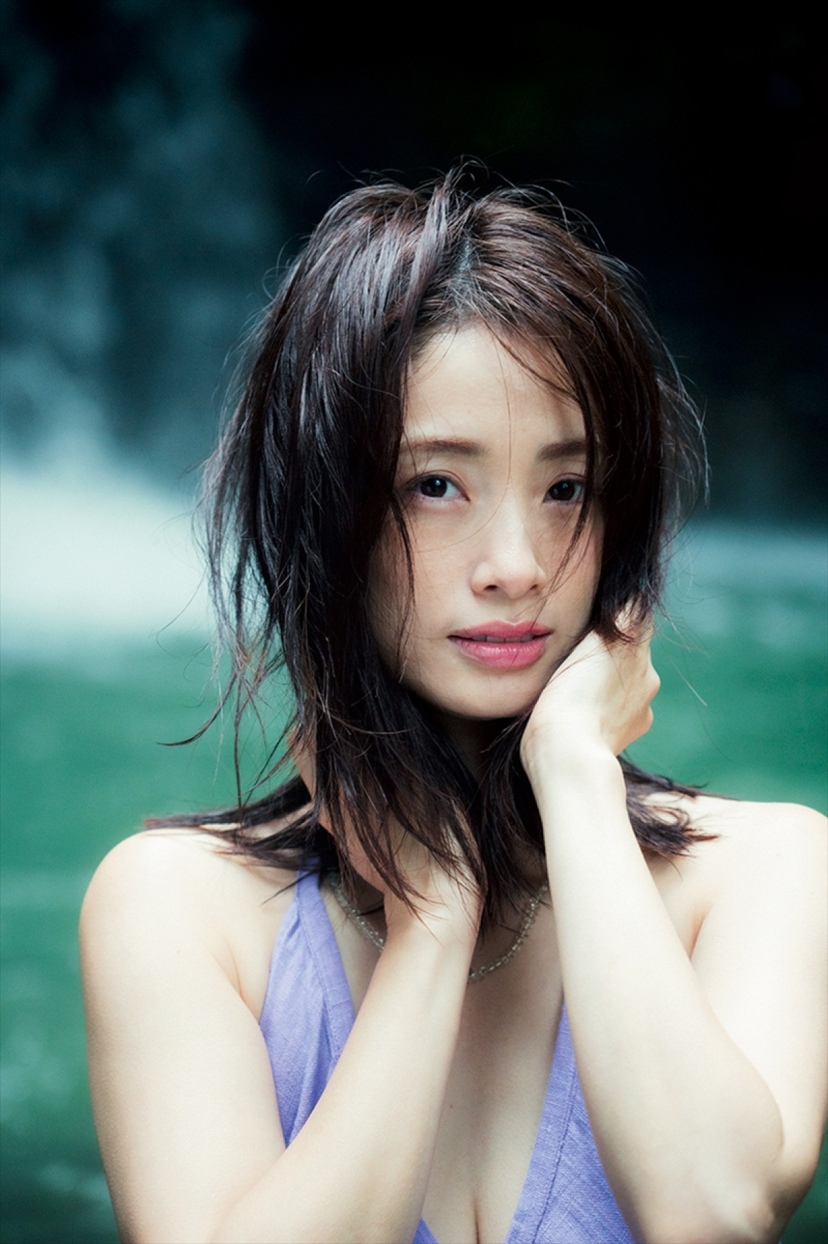 上戸彩、15年ぶり写真集に不安も「等身大でかっこつけない生の上戸彩を届けたい」