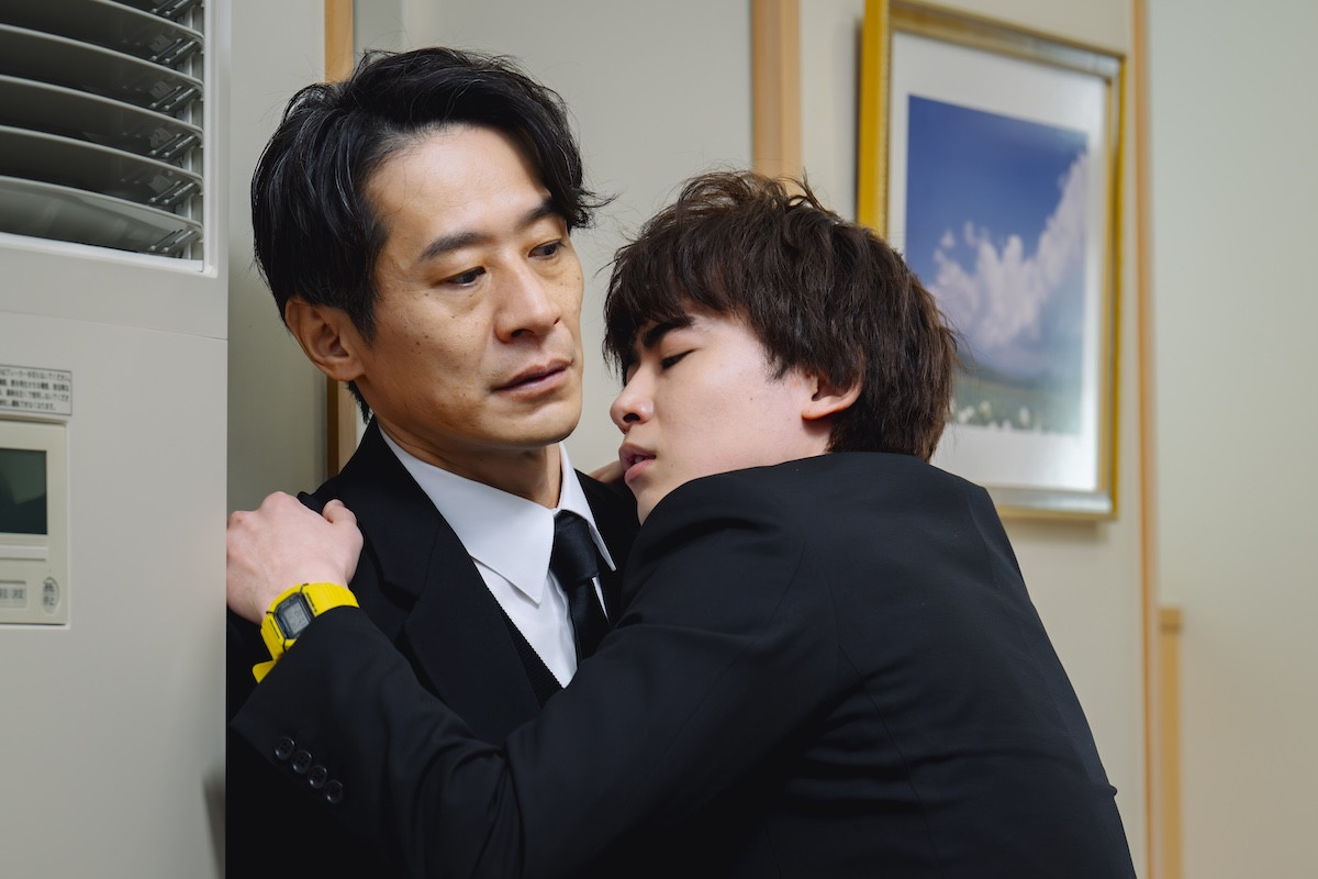 『DOPE』第4話　大学生の薬物中毒死事件が発生　特捜課メンバーの家族に“ある疑惑”が浮上