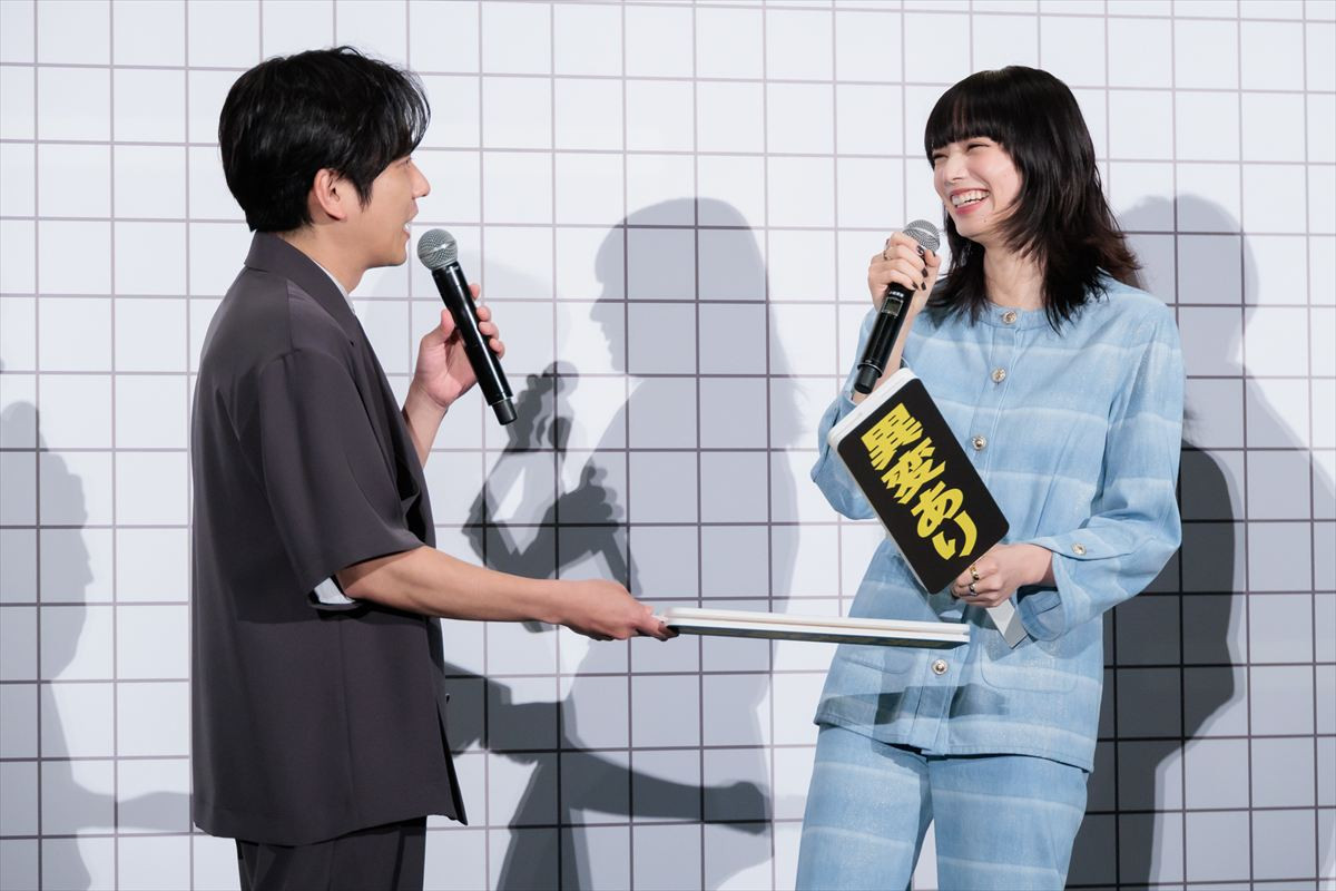 二宮和也、カンヌでのまさかの行動に是枝裕和監督も驚き「カンヌでやれるやついないよね」