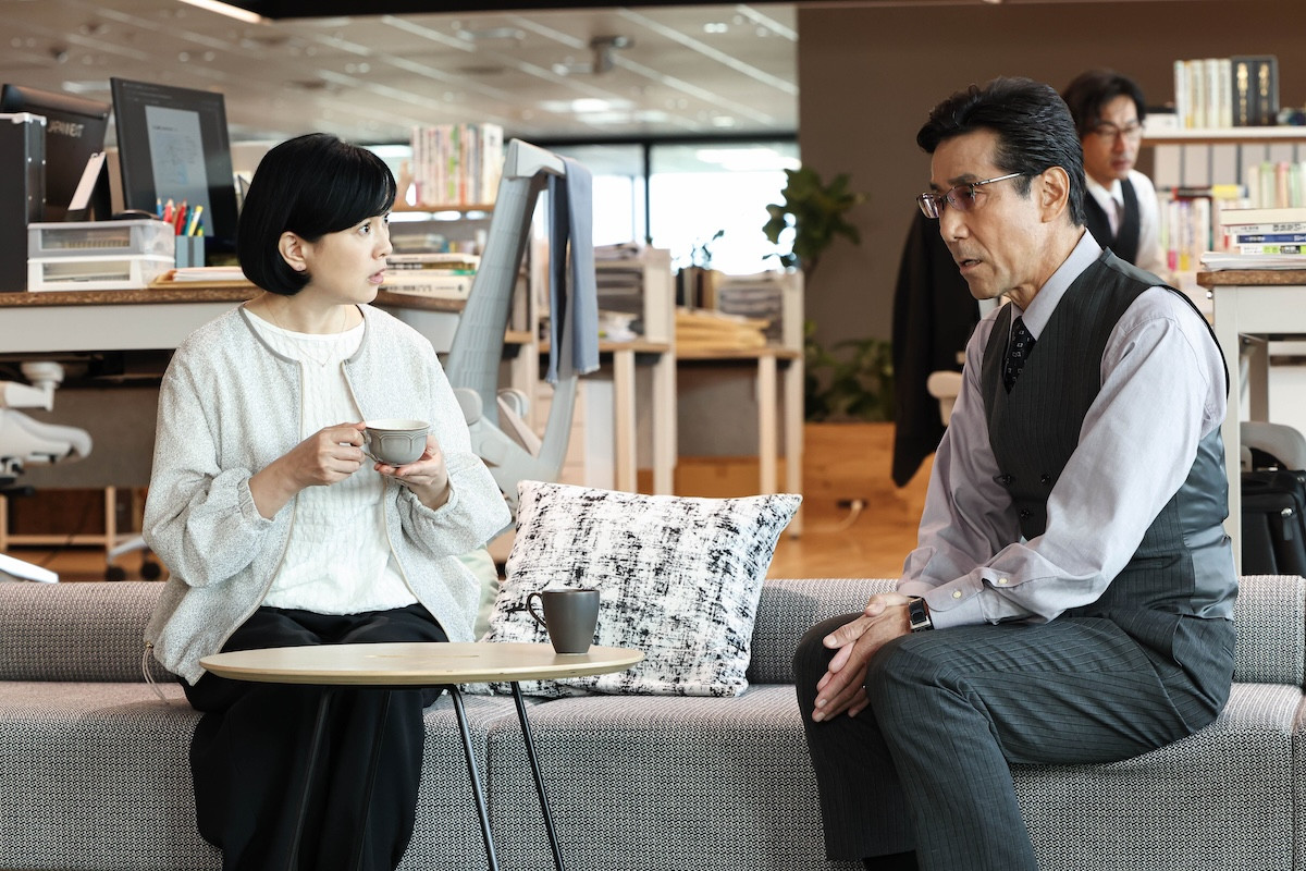 『初恋DOGs』第7話　“愛子”清原果耶、母を交えて“快”成田凌＆“ソハ”ナ・イヌと夕食を囲む