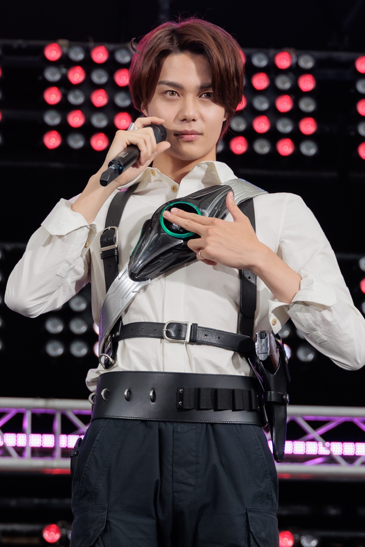 『仮面ライダーゼッツ』主人公・今井竜太郎、変身ポーズ披露で「心臓バクバクです」