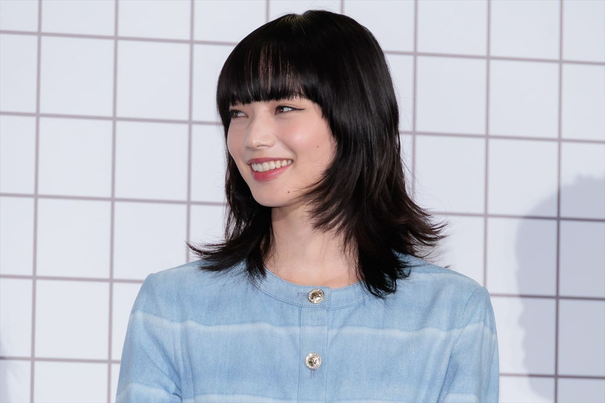 二宮和也、カンヌでのまさかの行動に是枝裕和監督も驚き「カンヌでやれるやついないよね」