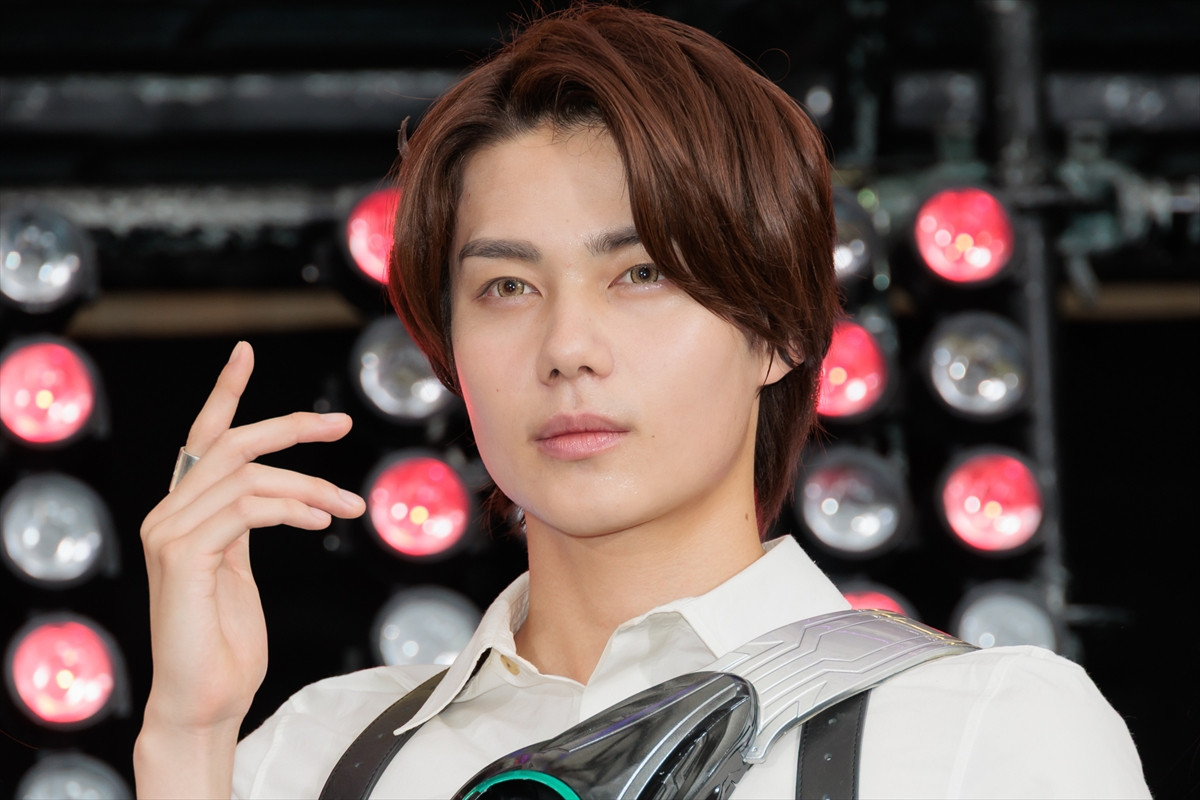 『仮面ライダーゼッツ』主人公・今井竜太郎、変身ポーズ披露で「心臓バクバクです」