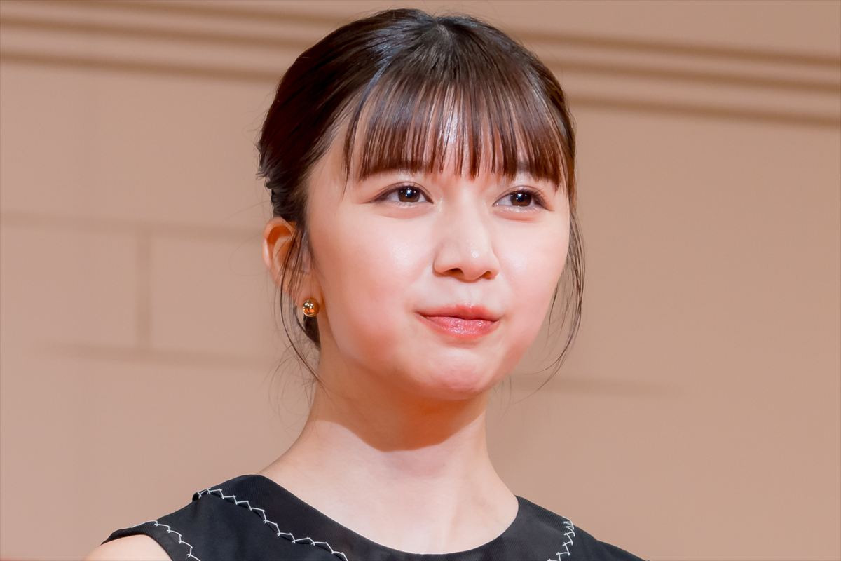 Aぇ! group・佐野晶哉、“歌手”上白石萌歌に大ハマり「取り憑かれたように聴いてます」