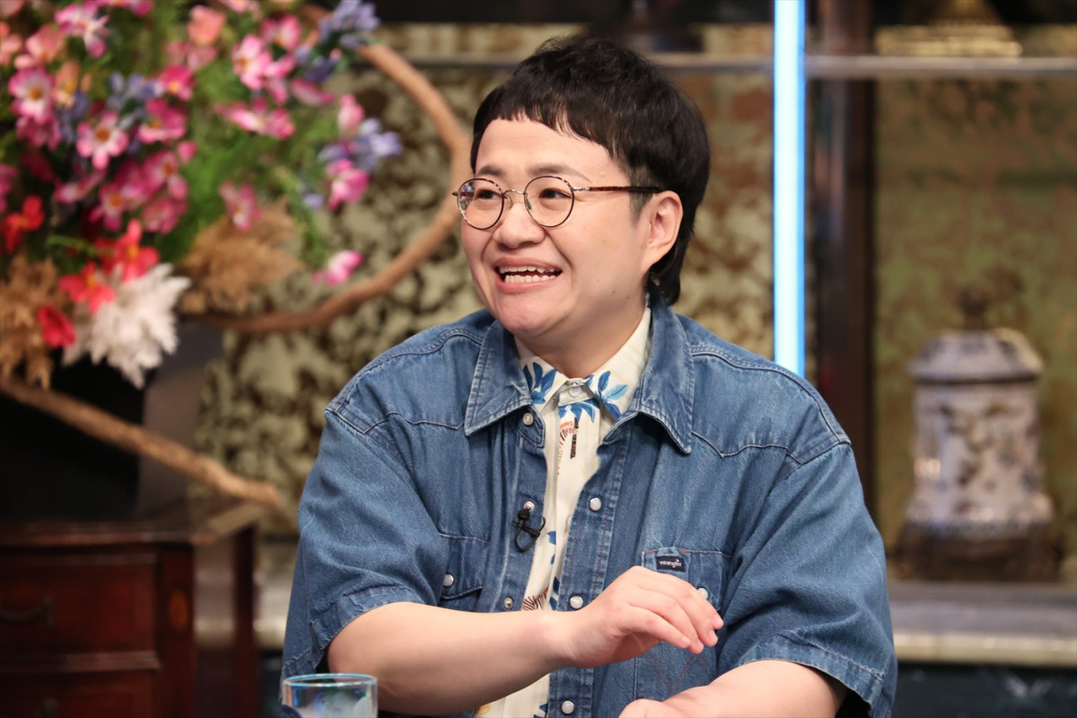 花澤香菜、おしゃれ目的でのサングラスのかけ方を相談するも思わず悲鳴？　今夜の『酒のツマミになる話』