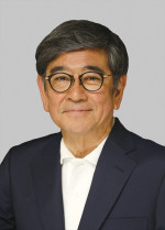 ドラマ『終活シェアハウス』に出演する石坂浩二