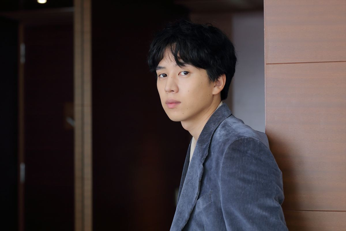 坂東龍汰、目指すは“また一緒に仕事したい”と思われる俳優　「現場でみんなが気持ちよく働けるように、と常に考えてる」