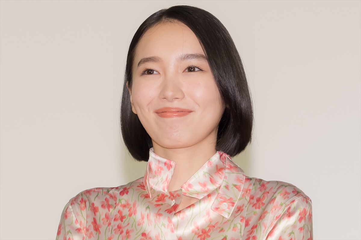 大東駿介＆飯豊まりえ、犬とのドラマ撮影で感じたこと「芝居を教えてもらいました」