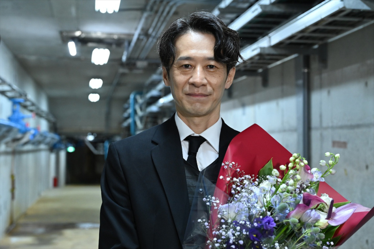 今夜最終回『DOPE　麻薬取締部特捜課』撮了！　高橋海人「毎日来るのが楽しかった」　中村倫也「思う存分好き放題やれた」