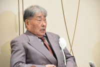 「大山のぶ代さんを偲ぶ会」に参列し、囲み取材に応じる毒蝮三太夫