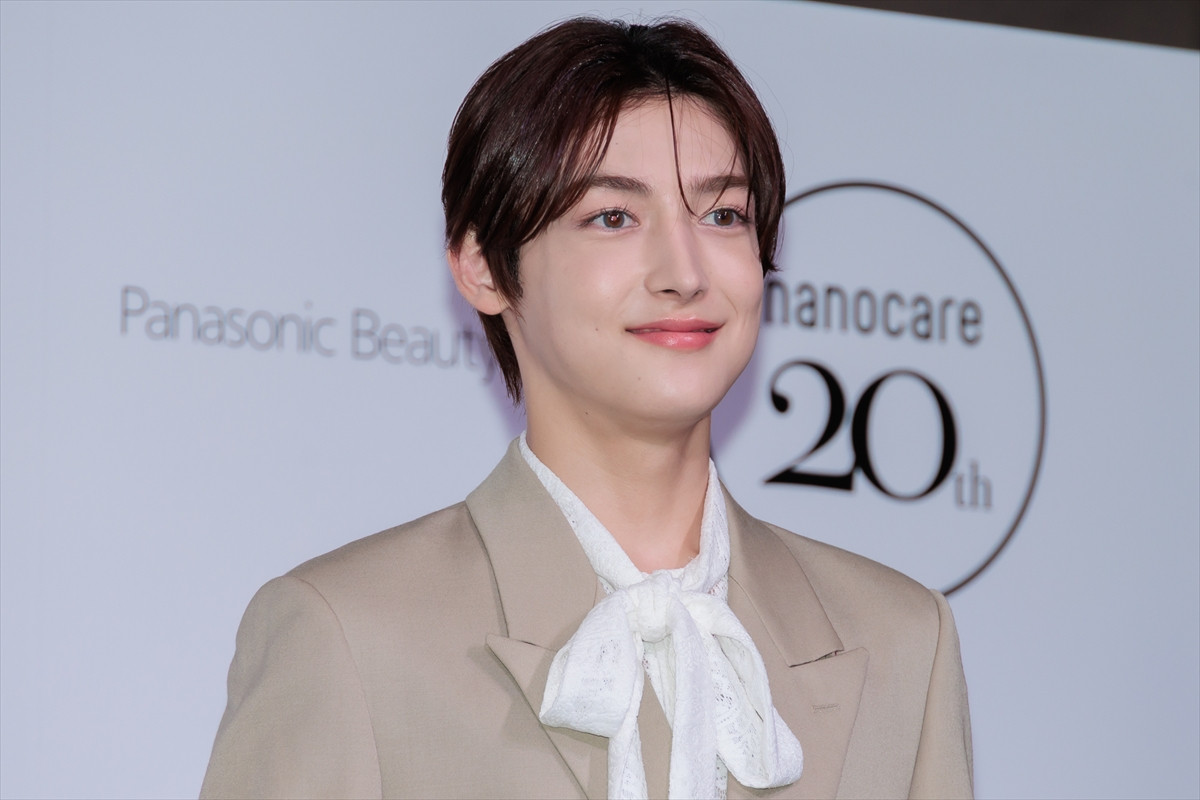 ROIROM、デビューで「自己肯定感が上がった」　田中みな実は「王子様みたい」と絶賛