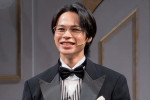 上田竜也、音楽劇『謎解きはディナーのあとで』初日会見に登場