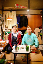ドラマ『もしもこの世が舞台なら、楽屋はどこにあるのだろう』に出演する（左から）大水洋介、西村瑞樹