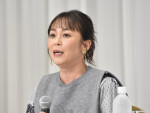 『醉いどれ天使』製作発表に出席した佐藤仁美