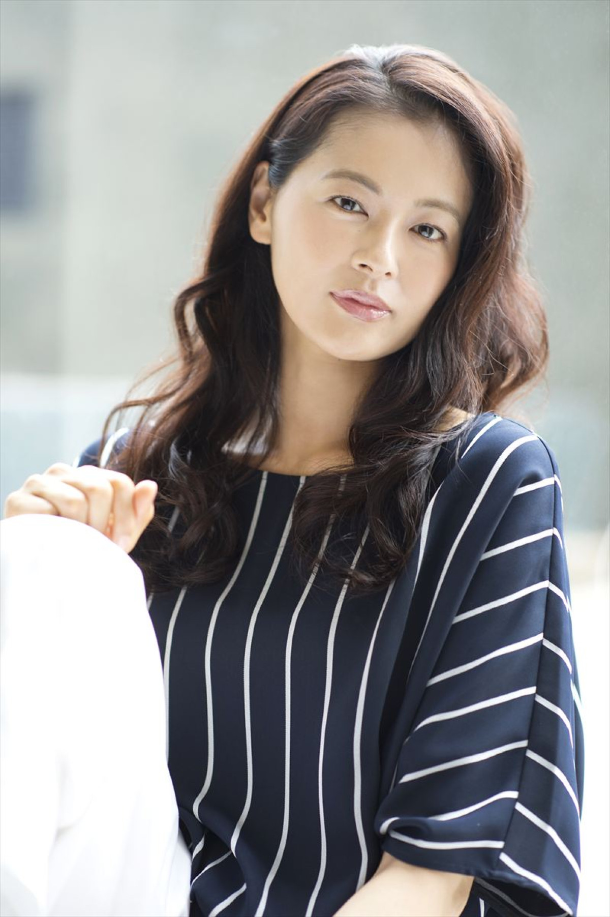 稲垣吾郎が大人げない俳優役で傑作ラブコメに挑む！　『プレゼント・ラフター』来年2月～上演決定