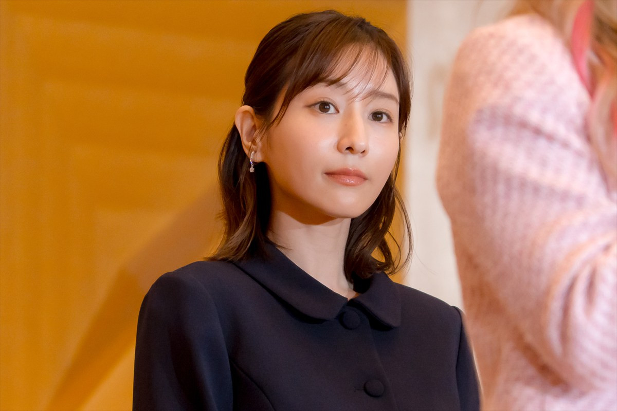 川栄李奈、“母親業のアウトソーシング”がテーマの作品に熱い思い「いろんな人の愛情が子どもにいけばいい」