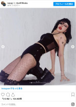 レディー・ガガの公演をガガ風コーデで楽しむ仲里依紗　※「中田花奈」インスタグラム