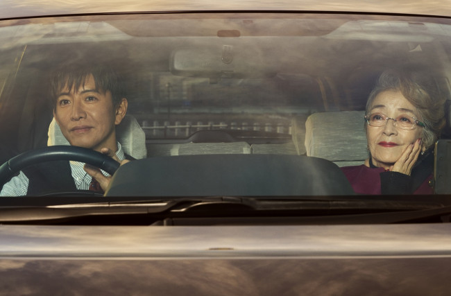 映画『TOKYOタクシー』場面写真