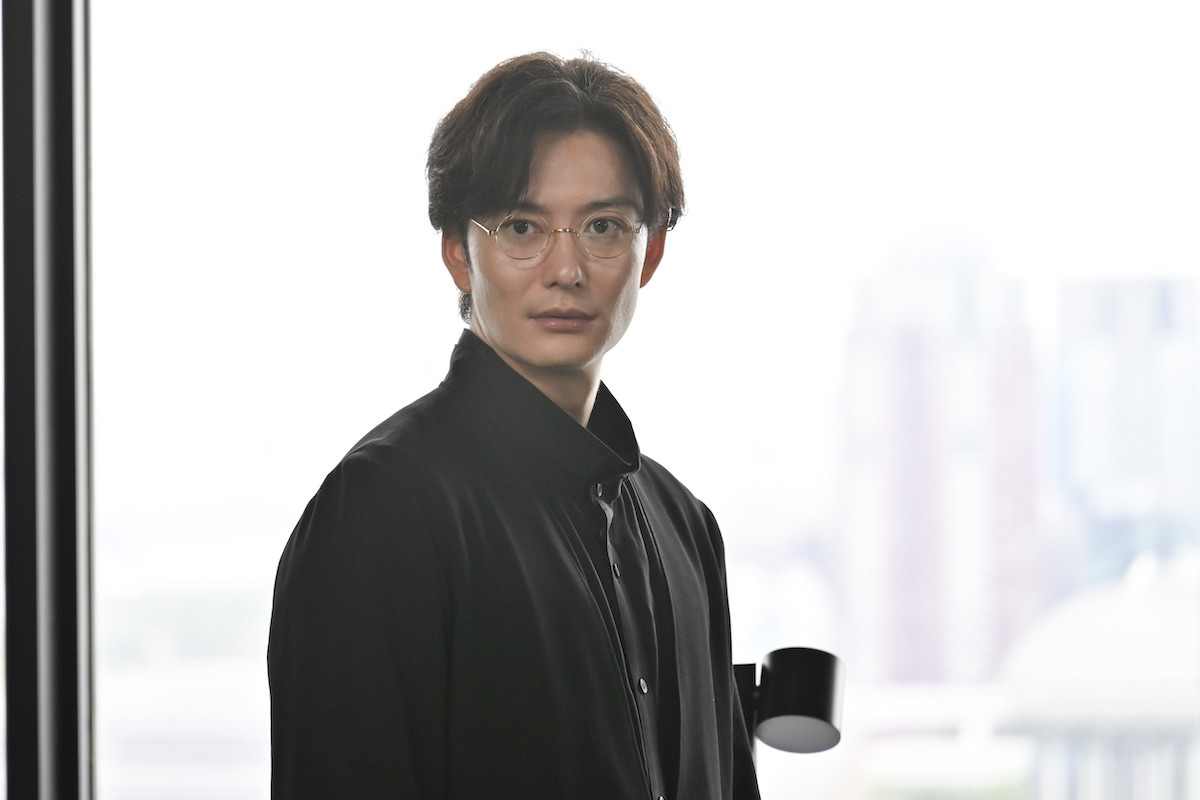 『ちょっとだけエスパー』第6話 “文太”大泉洋、敵との遭遇に動揺　“四季”宮崎あおいは“兆”岡田将生と対面