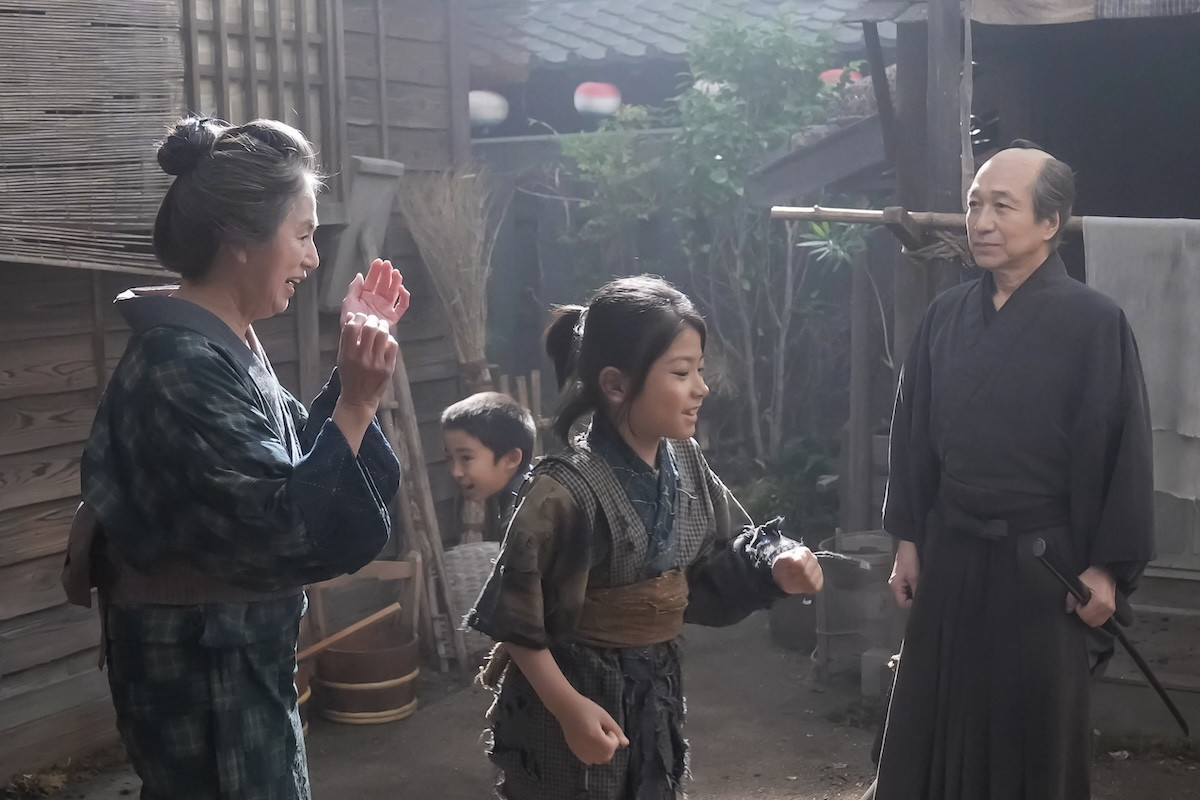 『ばけばけ』“錦織”吉沢亮、スキップ披露にネット爆笑「愛おしすぎるwww」「ヒザ神錦織爆誕!!」