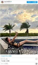 大自然にたたずむトリンドル瑠奈　※「トリンドル瑠奈」インスタグラム