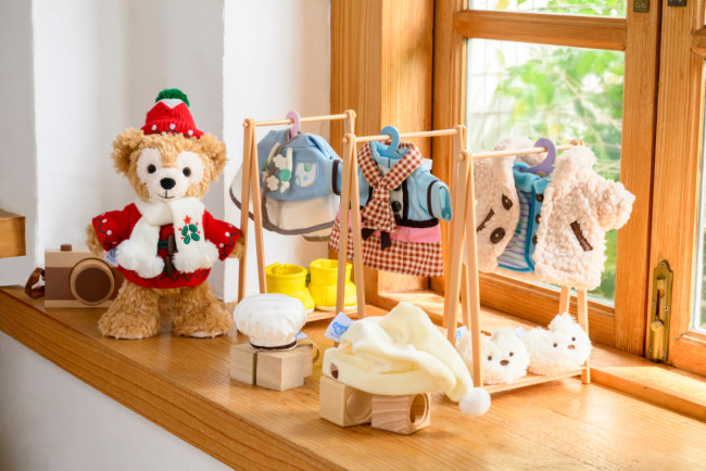 写真）“ダッフィー＆フレンズ”復刻デザインの「ぬいぐるみバッジ」発売