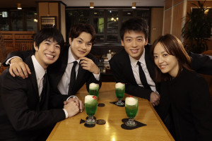 ドラマ『再会～Silent Truth～』キャスト集合ショット