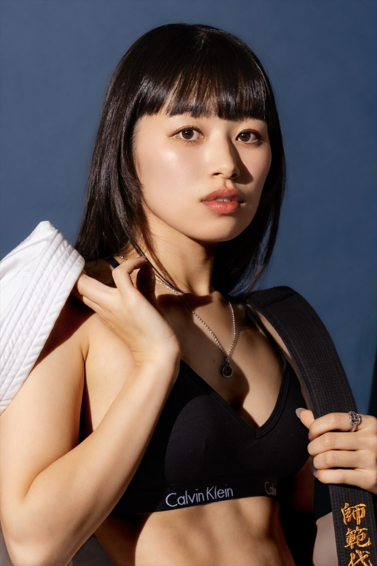 『仮面ライダーアインズ　withガールズリミックス』、仮面ライダーミューズ（福田ルミカ）が復活！　ポスタービジュアル＆予告も解禁